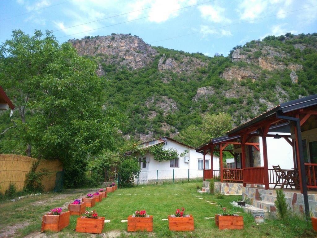 Karali Apartments Lagadin Exterior photo